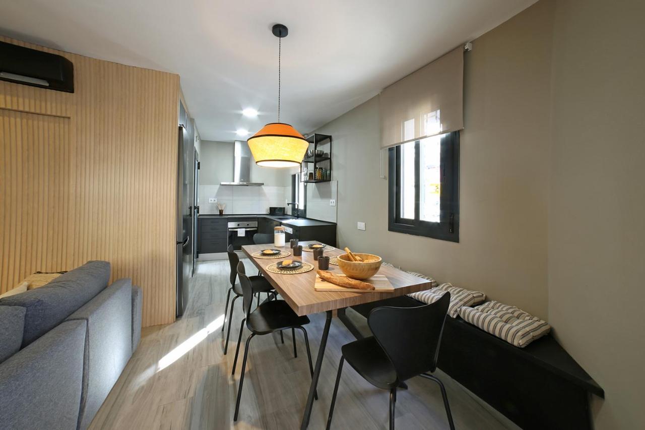 Villa Fridays Flats Onix House L'Hospitalet de Llobregat Exterior foto