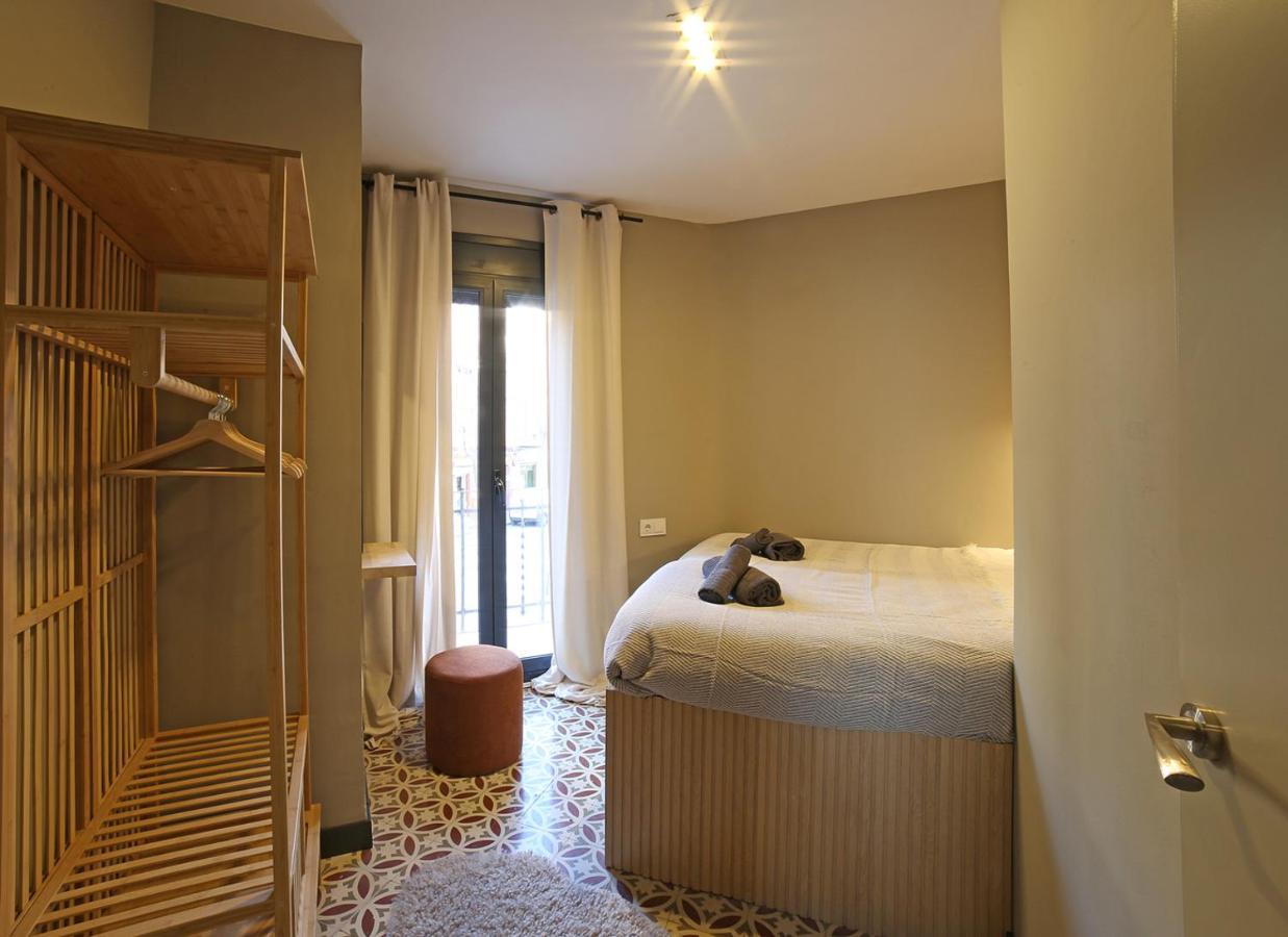 Villa Fridays Flats Onix House L'Hospitalet de Llobregat Exterior foto