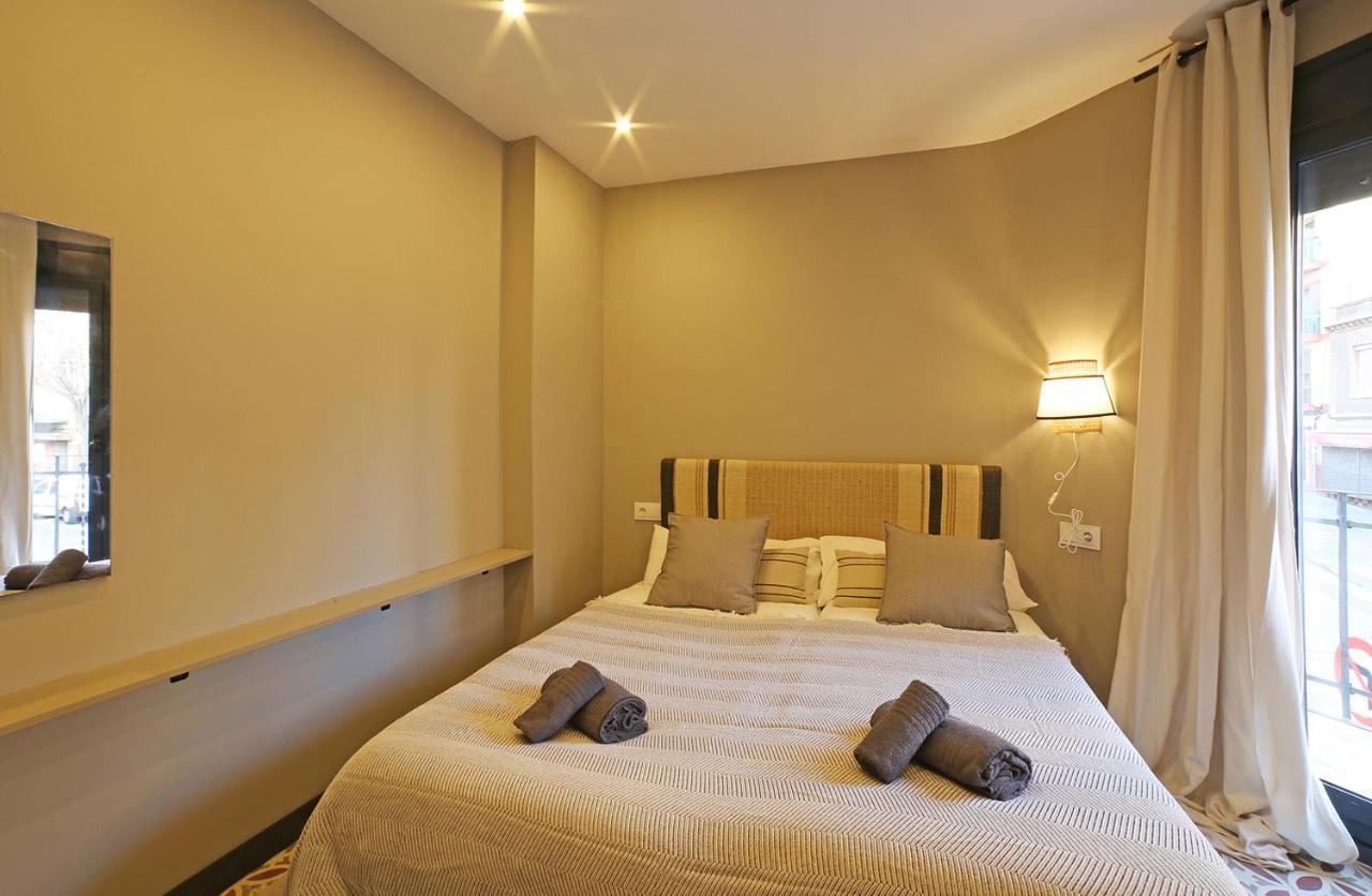 Villa Fridays Flats Onix House L'Hospitalet de Llobregat Exterior foto