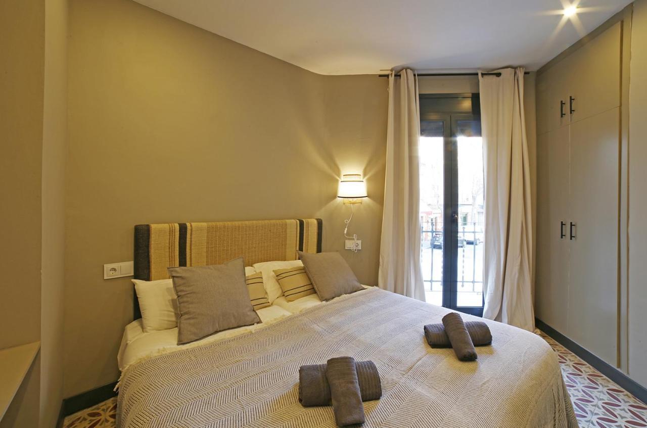 Villa Fridays Flats Onix House L'Hospitalet de Llobregat Exterior foto